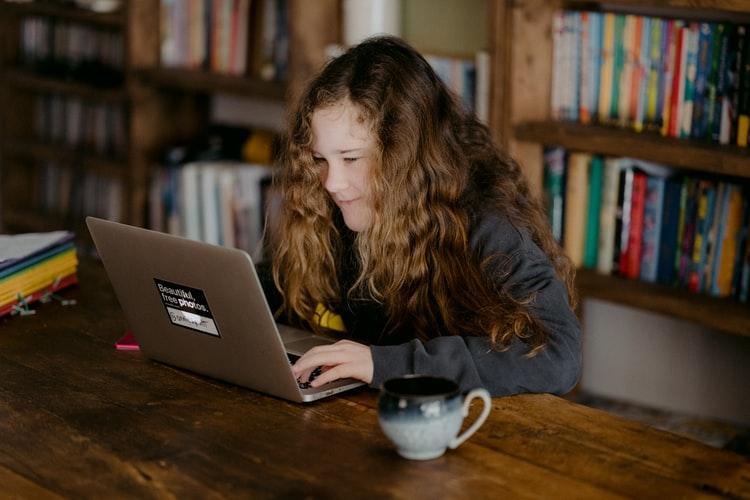 5 Crucial Factors That Influence Studying During a Pandemic