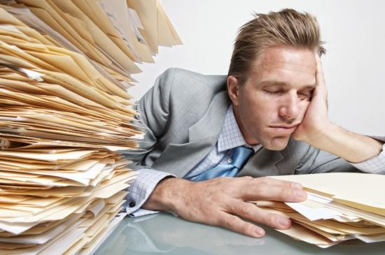 At what point does sleep deprivation become a problem? Expert answers & advice.