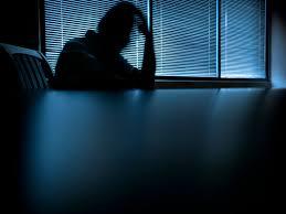 I feel like isolating myself, but deep inside I am very lonely. What do I do?  Expert answers & advice.