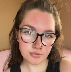 User Profile: Gracey2223