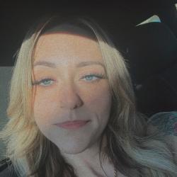 User Profile: JuliaRazzy21