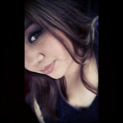 Profile: Esmeraldaaxo