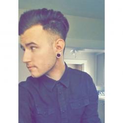 Profile: RileyGalaxy