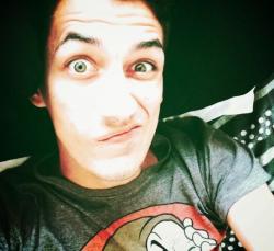 Profile: Dwayno