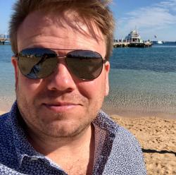 User Profile: Talktotom