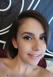 User Profile: helpfulMoon57