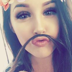 Profile: MissLouise13