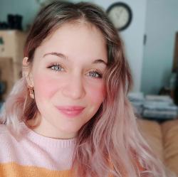 Profile: Florelila