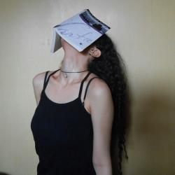 User Profile: RoshanaShabanii