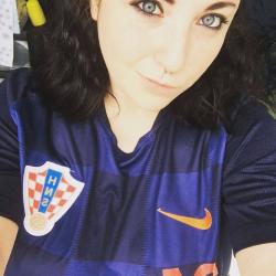 User Profile: skyezerox