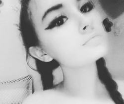 Profile: MelaniePeaches
