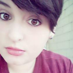 Profile: Laura9514