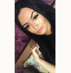 Profile: Lalaxoxo