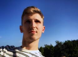 User Profile: Simie