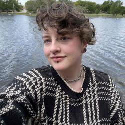 Profile: ImListeningBabe