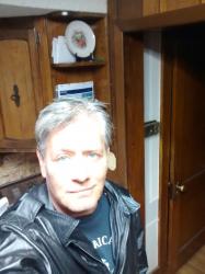 User Profile: leanonme64