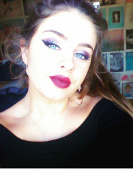 User Profile: lovelyFireworks81