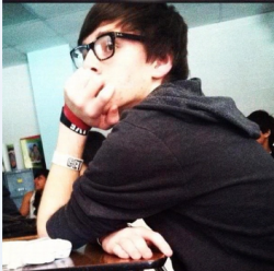 User Profile: DrewShallTalkTonight