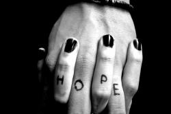 User Profile: hopeinadarkworld