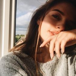 Profile: PizzaNuggetLovesYou