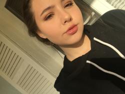 User Profile: helpfulTeen16