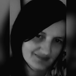 User Profile: colorfulHeart78
