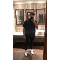 User Profile: friendlyDreamer95
