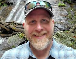 Profile: DaddyListen