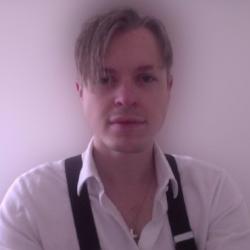 Profile: Thewholepicture