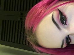 Profile: bloodsonthemaggots