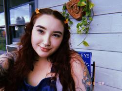 User Profile: Emilyelaine