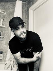 User Profile: powerfulstud