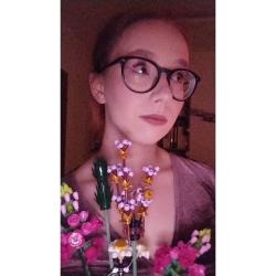 User Profile: Julaangelhug3
