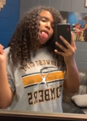 User Profile: leilaniniyaeh