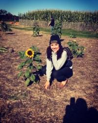 User Profile: Lalaroses