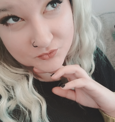 User Profile: anniedepressant