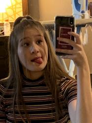 User Profile: mikkiii