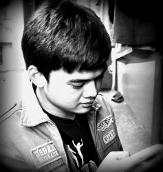 Profile: 7thguyfromearth