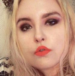 User Profile: Emcherryx