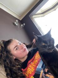 Profile: Angeltheresa