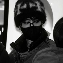 User Profile: leeknowsaurus