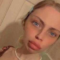 User Profile: Doll94