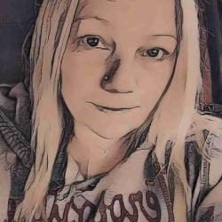 User Profile: Roxy77
