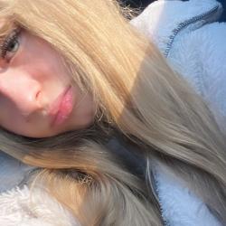 User Profile: raspberryTriangle3102