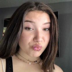 User Profile: KhaiLacey04