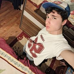 User Profile: macletone