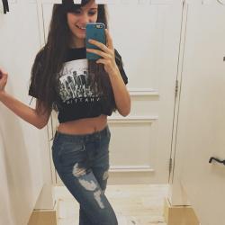 User Profile: HollPandza