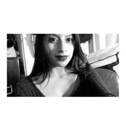 User Profile: Adrianaxcx