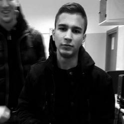 User Profile: greenMoon7630