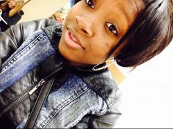 User Profile: amicableCurrent2186